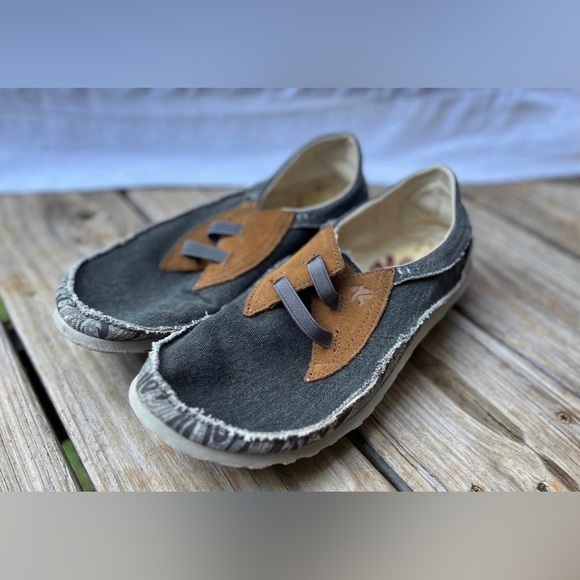 cushe Other - Cushe Mens M Surf Slipper Comfort Slip-On Blue/Gray Beach Canvas Shoes Size 10